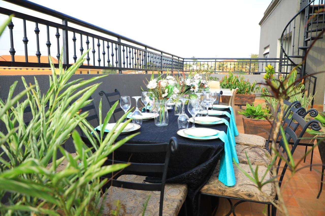 Galaxy Motel Kampala Exterior foto